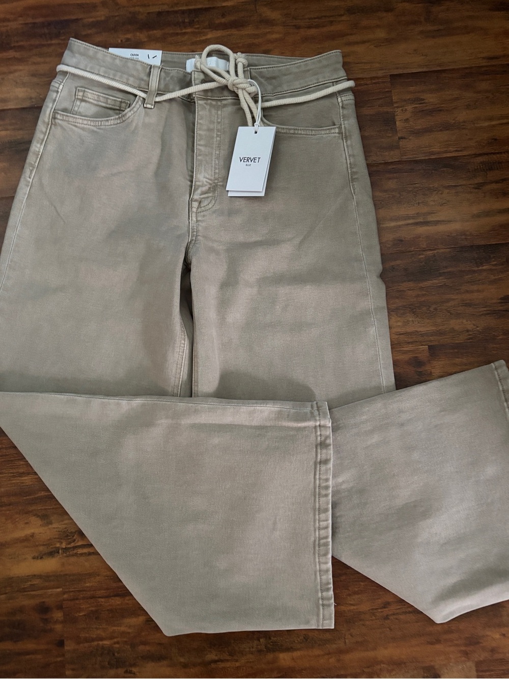 Vervet baggy jeans NWT with zipper, button & rope tie